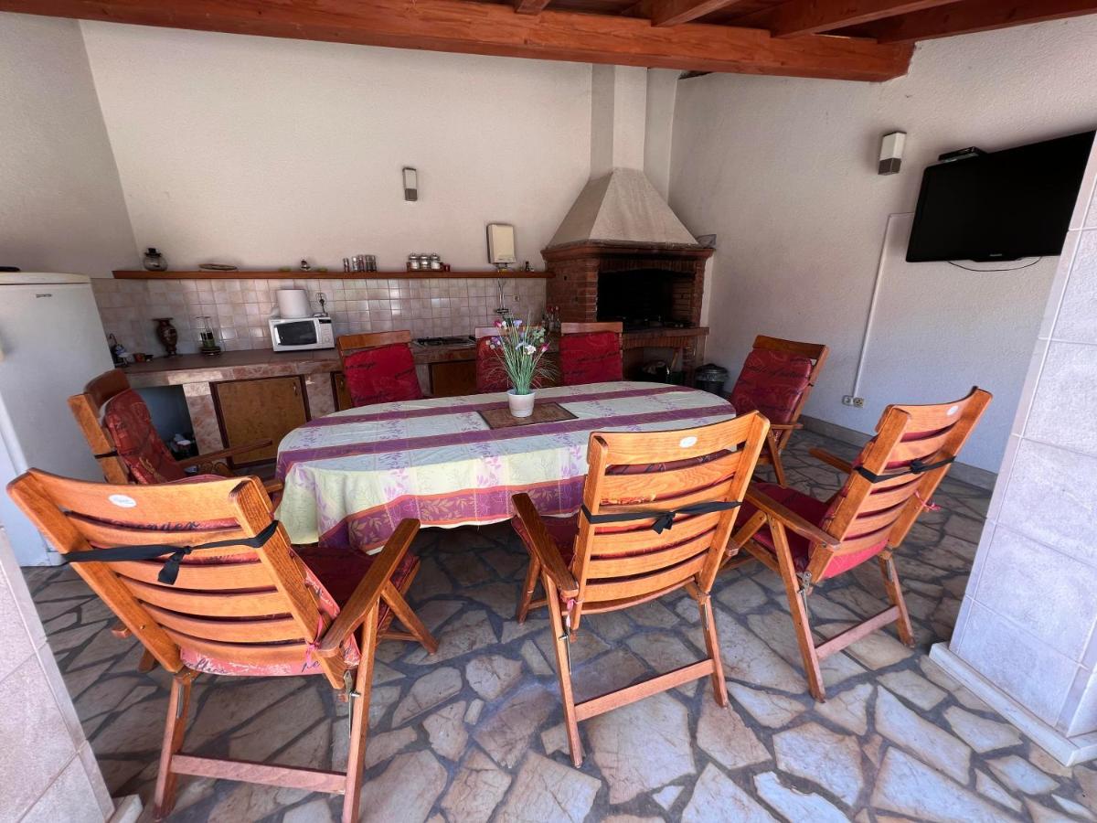 Villa Marica Примоштен Екстер'єр фото
