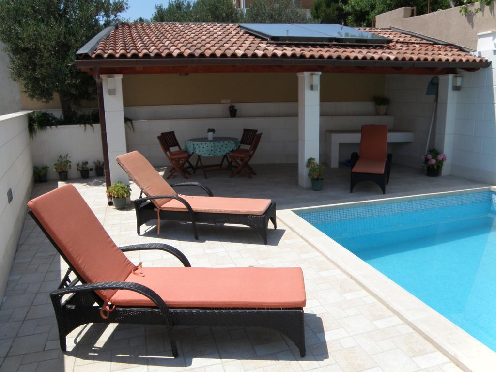 Villa Marica Примоштен Екстер'єр фото