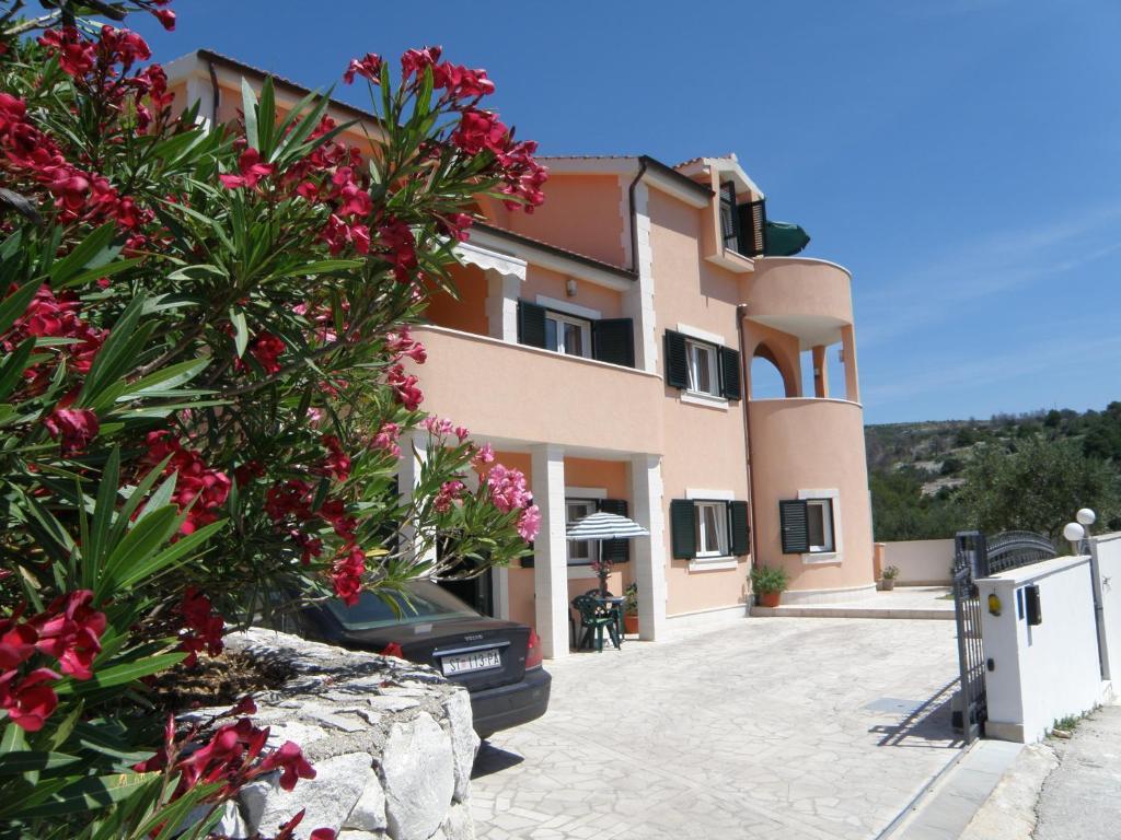 Villa Marica Примоштен Екстер'єр фото